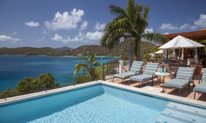 Estate Hansen Bay Villa | LUXURY LIVING IN THE PRIVATE QUIET AND SAFE EAST END