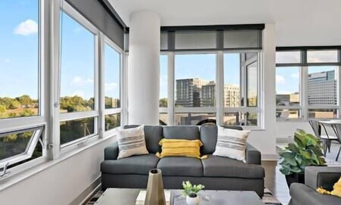 McLean Apartment | Luxury Living | Tysons | High Rise | Scenic Views