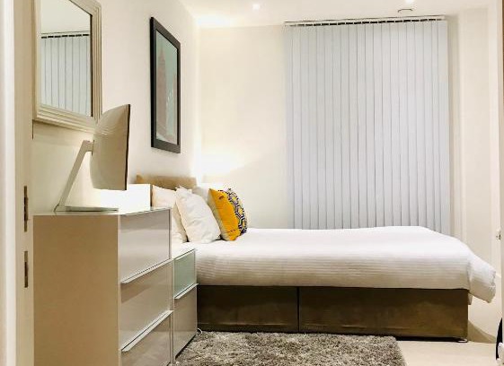 Moffat Apartment | Luxury Lodge Excel London