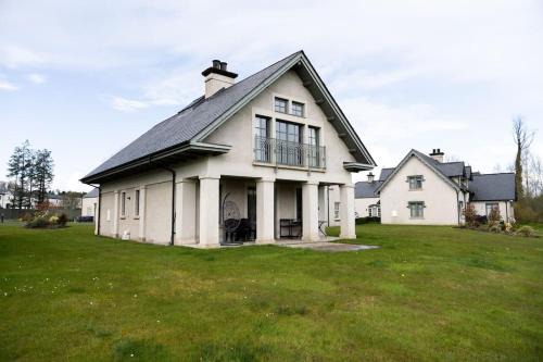 Enniskillen House | Luxury Lodge-Lough Erne Resort