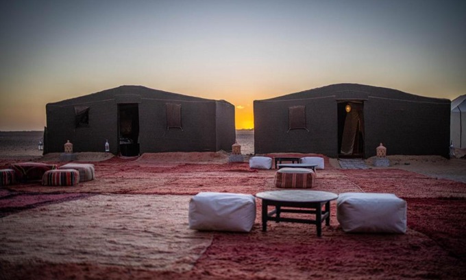 M'Hamid El Ghizlane Bed & Breakfast | Luxury Mezouaria Camp Erg Lihoudi - Chez Naji