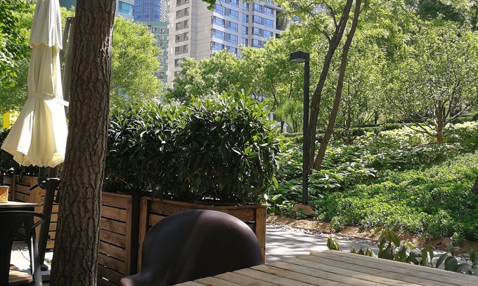 Guomao Apartment | Luxury Modern 2 Bedroom in the heart of CBD