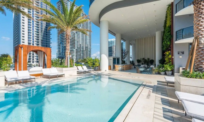 Brickell Hotel | Luxury Modern Style Hotel, Prime Brickell Location w/Terrace Pool