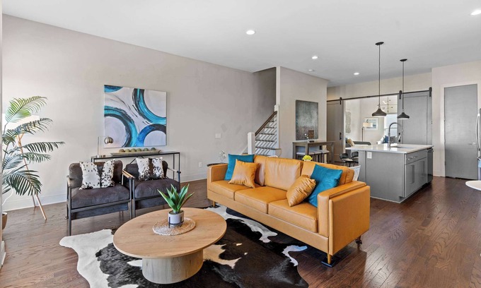 Edgehill House | Luxury Nashville Home 2 Miles to Honky Tonks