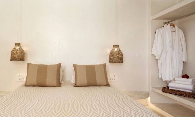 Agios Prokopios Villa | Luxury Naxos Villas | Grande Suite | Air Conditioning | Outdoor Pool | 1.