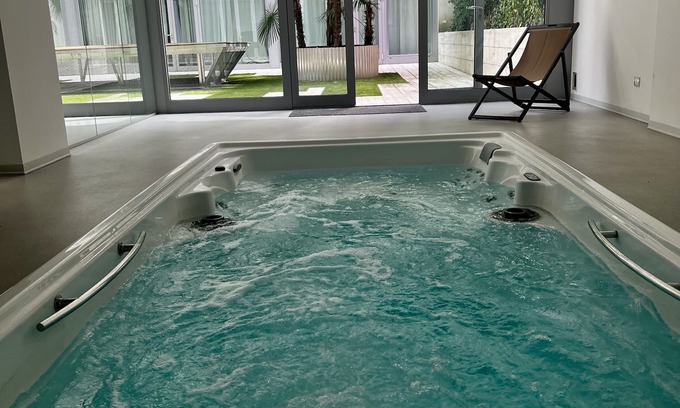 Crescenzago Apartment | Luxury Oasis of Relax