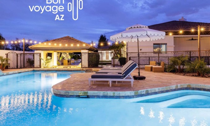 Phoenix Apartment | Luxury Oasis with Entertainment & Amazing Backyard