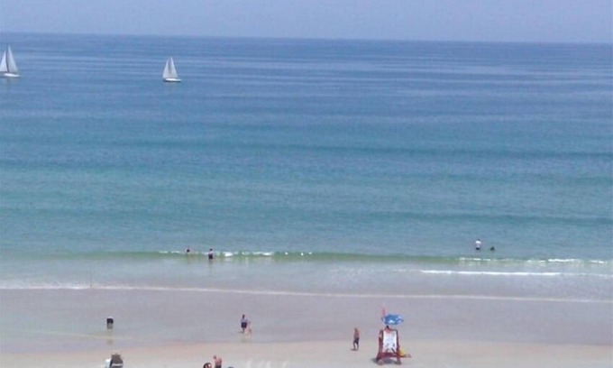 Daytona Beach Shores Condo | Luxury Ocean/Beach-front Condo . "Luscious Tranquilities" . 6th Floor