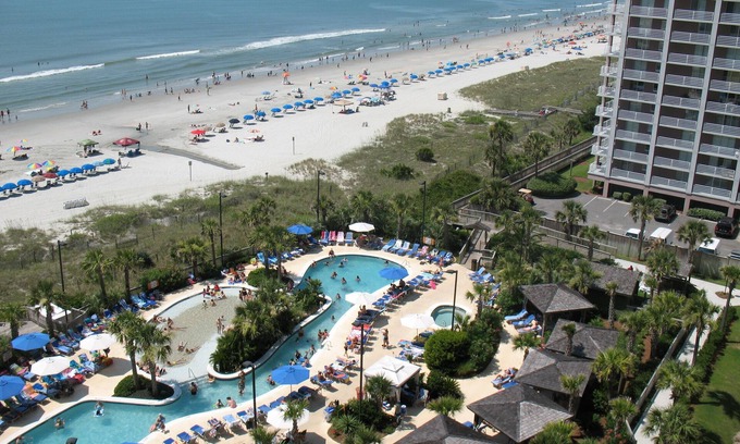 Arcadian Shores Condo | Luxury Ocean Condo, 3 BDRM( 1 King, 4 Queens)/3 Ba, access all Hilton Pools!!