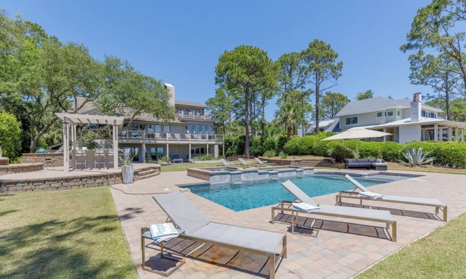 Oceanside House | Luxury, Oceanfront Home w/Pool, Spa, Outdoor Kitchen, & Bar