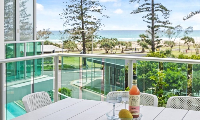 Coolangatta Apartment | Luxury ocean view 2-bedroom, 2-bathroom apartment in a 5-star resort!