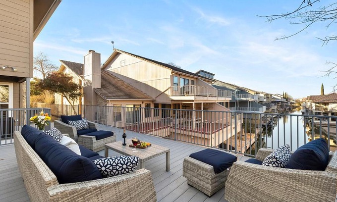 Horseshoe Bay House | Luxury on Lake LBJ with Hot Tub Firepit & Boat Slip