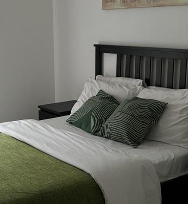 Osu Klottey Apartment | ‪Luxury One Bed Apt w/Balcony in Cantonment