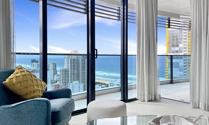 Broadbeach Apartment | Luxury Oracle Tower 2 Ocean Views 2BR Lvl28