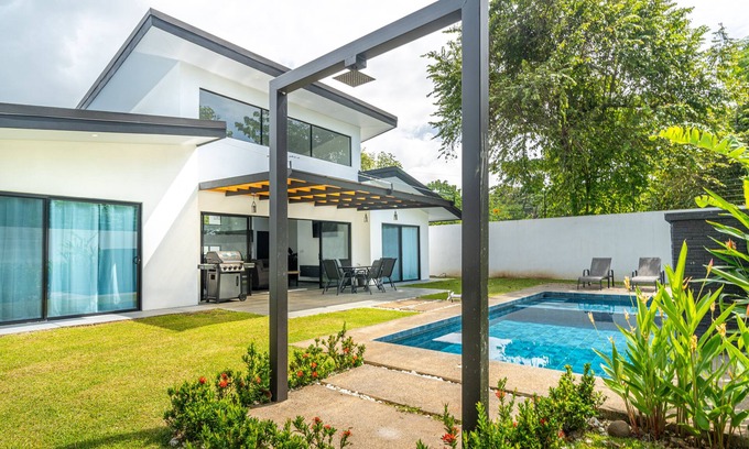 Uvita House | Luxury. Perfect Uvita location. 3 bedroom