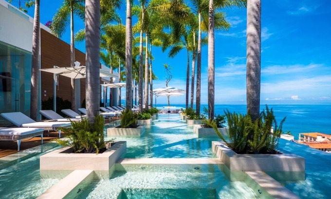 Romantic Zone Apartment | Luxury Pier 57 Amazing Views in Old Town Vallarta