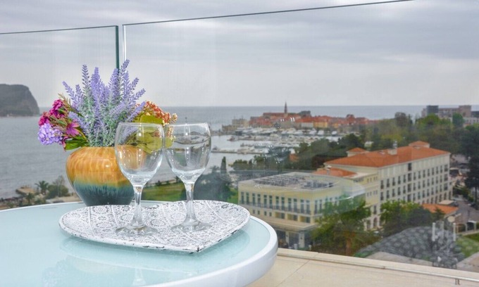 Babin do Apartment | Luxury private apartments in hotel building with beautiful sea view and Old town
