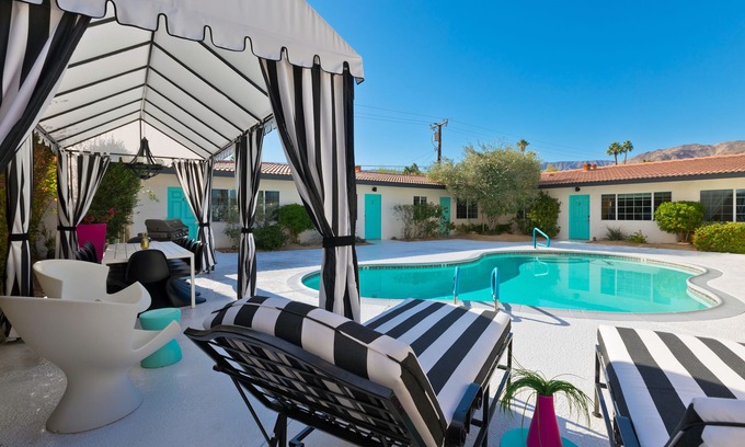Palm Desert House | Luxury Private Resort - 1 Block to El Paseo! Sleeps 12!