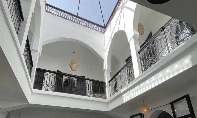 Mouassine House | Luxury private Riad with pool - Heart of medina - RALISAONE