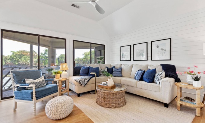 Kiawah Island Villa | Luxury renovated and stocked villa close to tennis, beach, golf