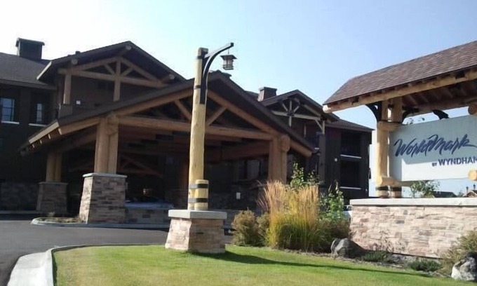 West Yellowstone Condo | Luxury Resort 2 Br Condo At Worldmark West Yellowstone West Park Entrance