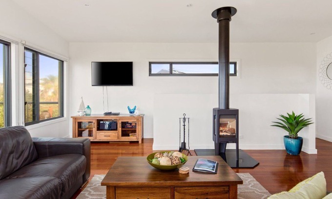 Surf Beach House | Luxury Retreat at Pristine Surf Beach - with wood fireplace - Only 50m from the beach
