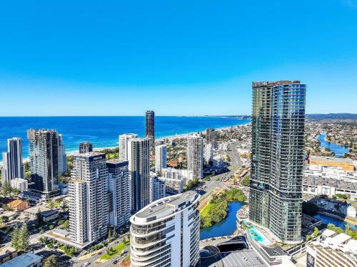 Broadbeach Apartment | Luxury S Casino Residences Broadbeach - Holiday Paradise