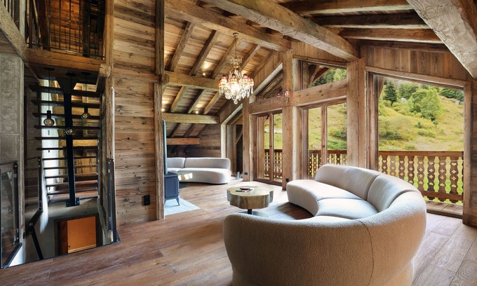 Champagny-en-Vanoise Ski Chalet | Luxury self cater chalet - Indoor swimming pool - Steam Room - Outdoor hot tub