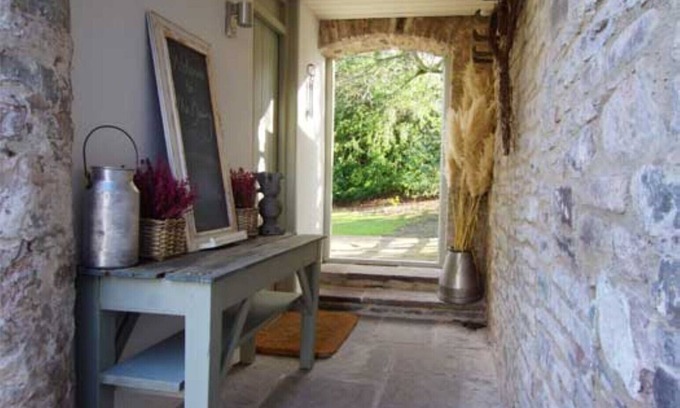 Llanfrynach Cottage | LUXURY SELF-CATERING COTTAGE. THE DAIRY