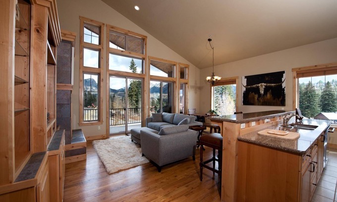 Purgatory House | Luxury Ski In/Out townhome on Creek - Views - Private Hot Tub