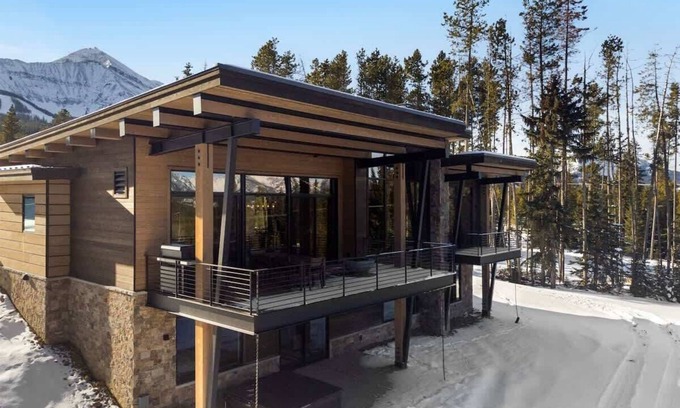 Big Sky House | Luxury Ski-In/Ski-Out Moonlight Basin Home