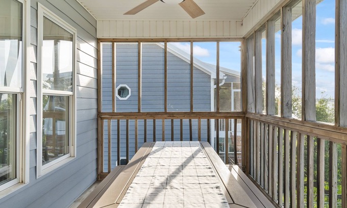 Island Oaks House | Luxury Soundfront~Private Dock~Easy Beach Access!