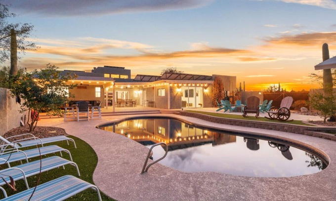 Tanque Verde House | Luxury Southwest Gem with Pool & Spa near Mt. Lemon!