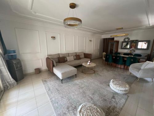 Old Cairo Apartment | Luxury Stay by Museum, Cairo