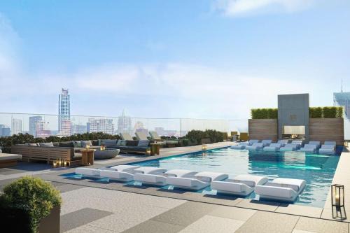 Rainey Street Historic District House | Luxury Stay on Rainey St
