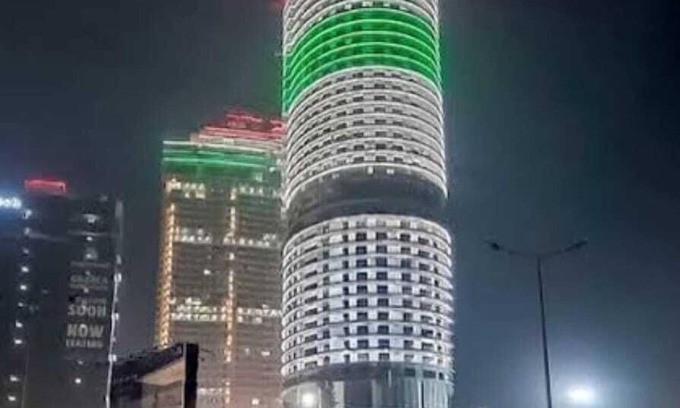 Noida Apartment | Luxury Stay Supernova
