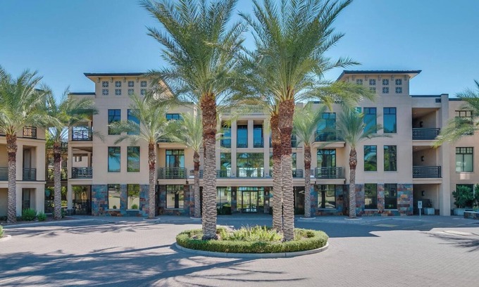 Alta Vista Park Condo | Luxury, style, and comfort await you.