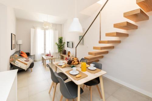 Granada City Center Apartment | Luxury Suite Ático San Diego