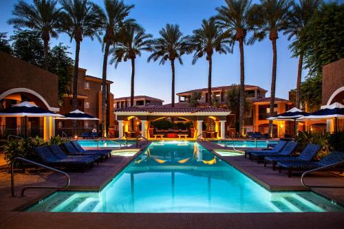 North Scottsdale Apartment | Luxury Vacation Rentals by Meridian CondoResorts