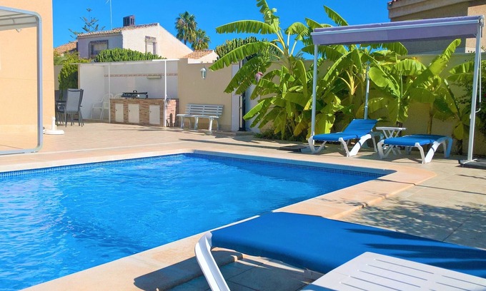 Santiago de la Ribera Villa | Luxury Villa south facing-Beach 500m-Private heated pool-English TV-WiFi-BBQ