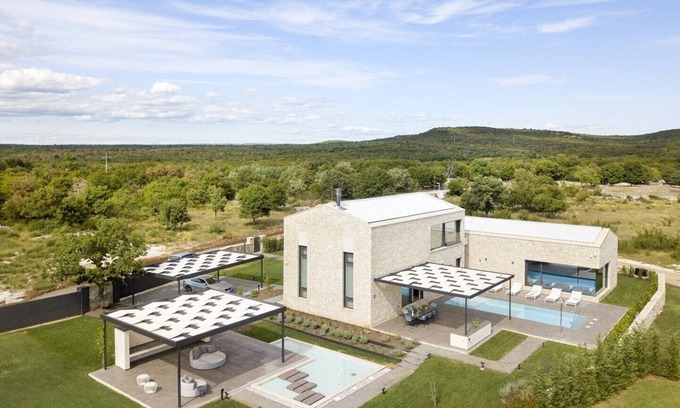 Bale Villa | Luxury Villa Art Zen Istria with outdoor pool, heated indoor pool and sauna
