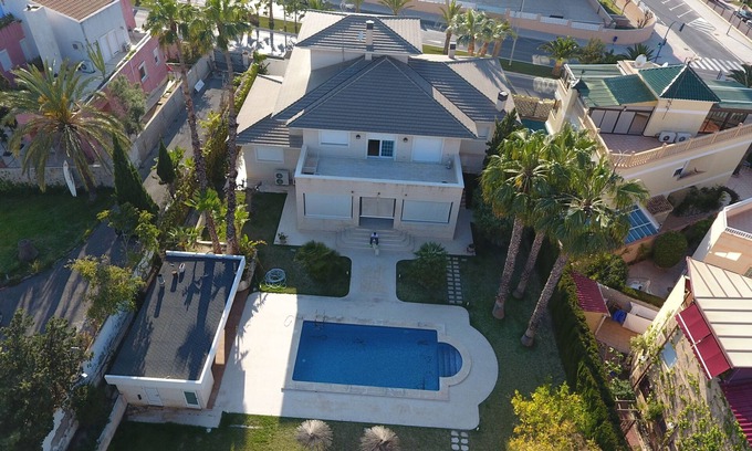 Cabo de las Huertas Villa | LUXURY VILLA IN CABO DE LAS HUERTAS