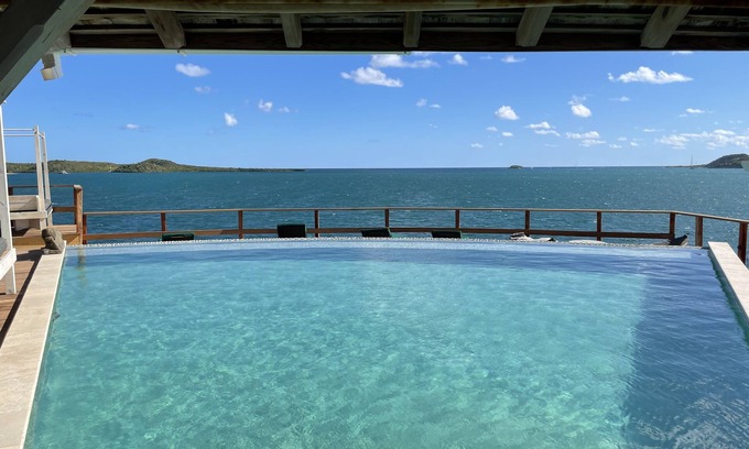 Freetown Villa | Luxury Villa In Exclusive Non-Such Bay Resort