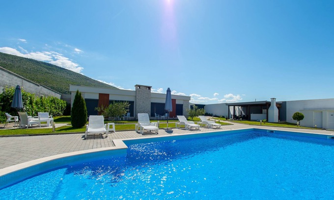 Gnojnice Villa | Luxury Villa in Mostar