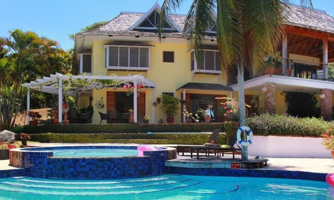Silver Sands Villa | Luxury Villa in Private Beach Community