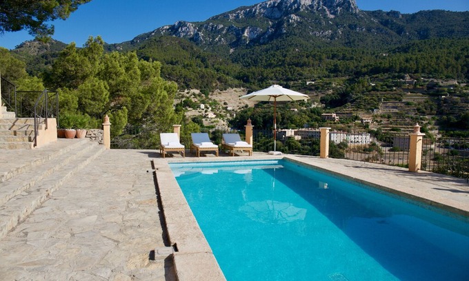 Banyalbufar Villa | Luxury villa in Serra de Tramuntana with full sea view and heated saltwater pool