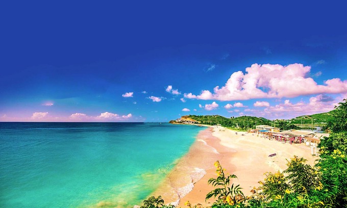 Jolly Harbour Villa | luxury villa, infinity pool, breathtaking ocean view, near beaches