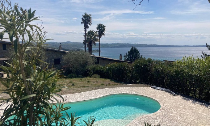 Lake Bracciano Villa | Luxury Villa with Views of Lake Bracciano, Available During Holidays