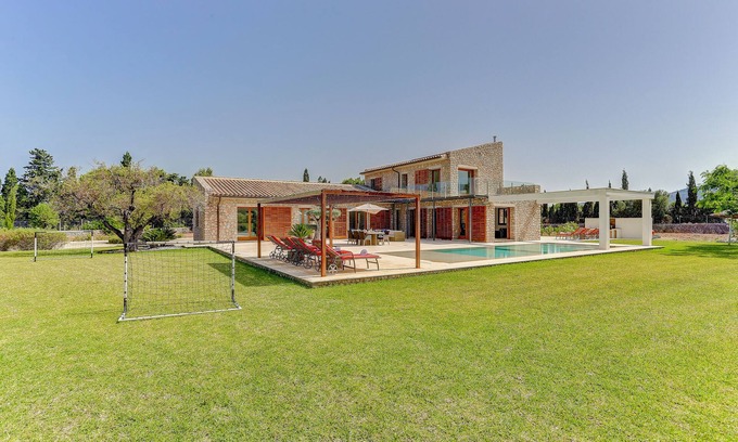 Pollensa Villa | Luxury Villa - La Vinya - Near Puerto Pollenca, Mallorca, check the VIDEO
