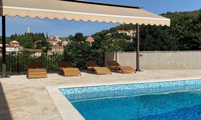 Dol Villa | Luxury villa Ploča with pool - EOS CROATIA